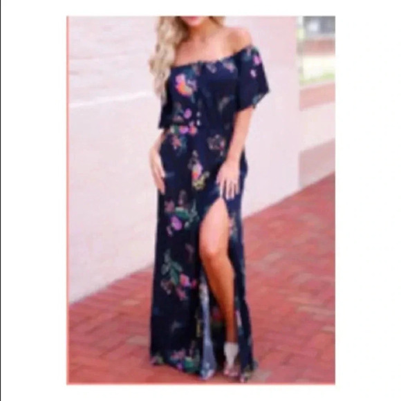 🆕Floral Off Shoulder Slit Maxi Dress M🆕 - Picture 1 of 6